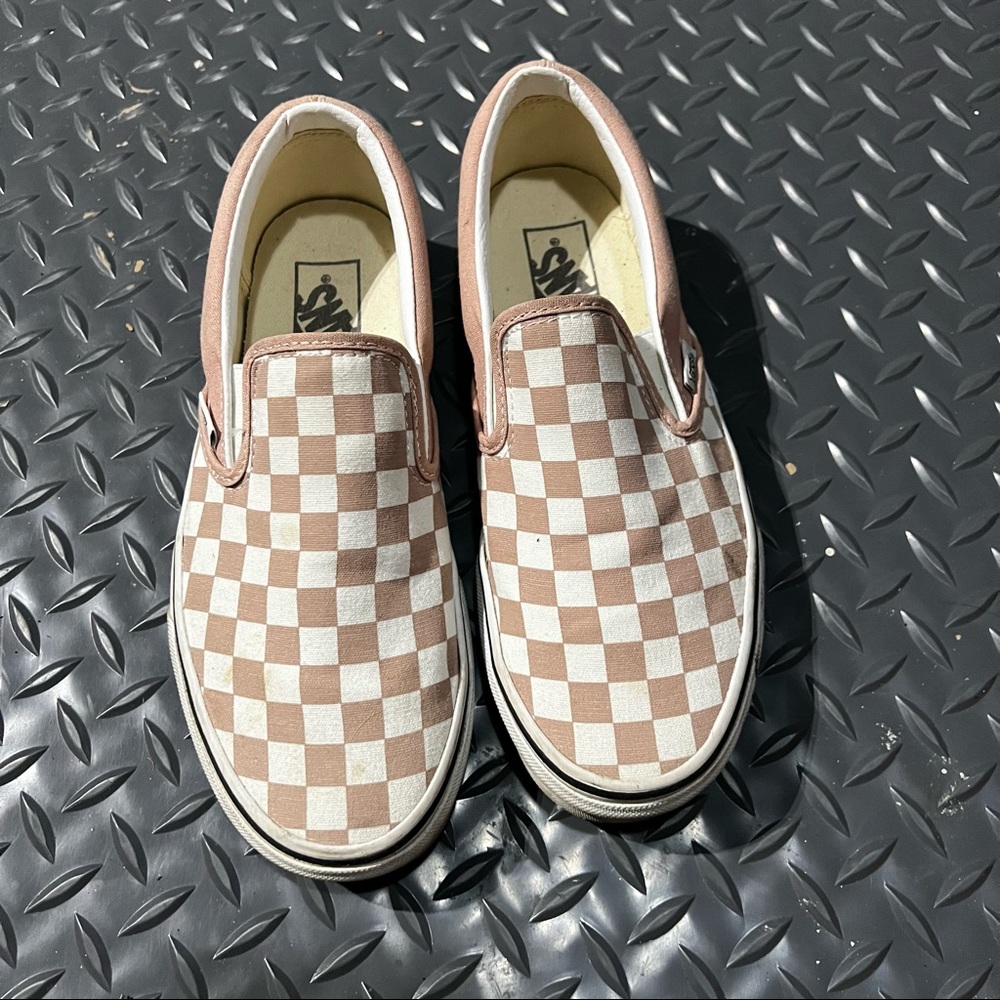 checkered vans slip on